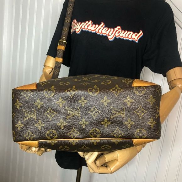 LOUIS VUITTON Danube GM Monogram Crossbody Messenger Shoulder Bag Lock/Key - Picture 6 of 17